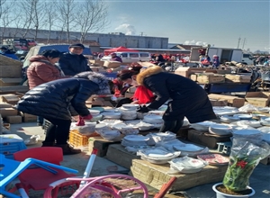 齊魯大地中祖輩流傳的年俗之--買點(diǎn)碗筷，添些人丁 萬祖波攝影作品